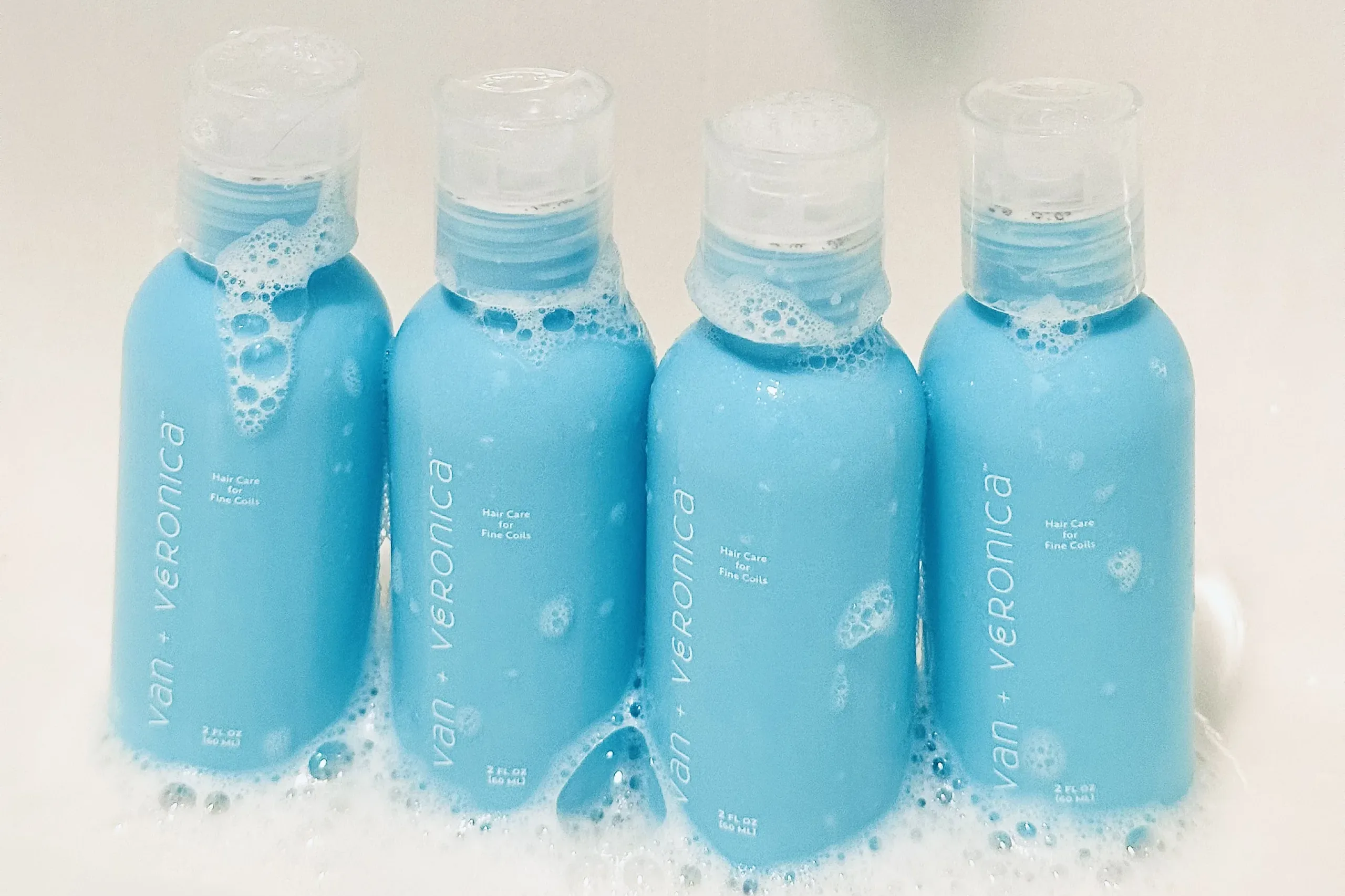 van + veronica Haircare mini shampoo